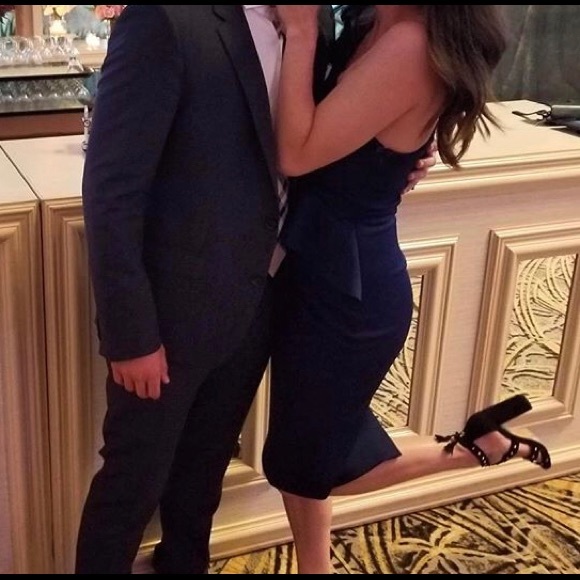 Eliza J navy one shoulder dress size 4 - Picture 1 of 3